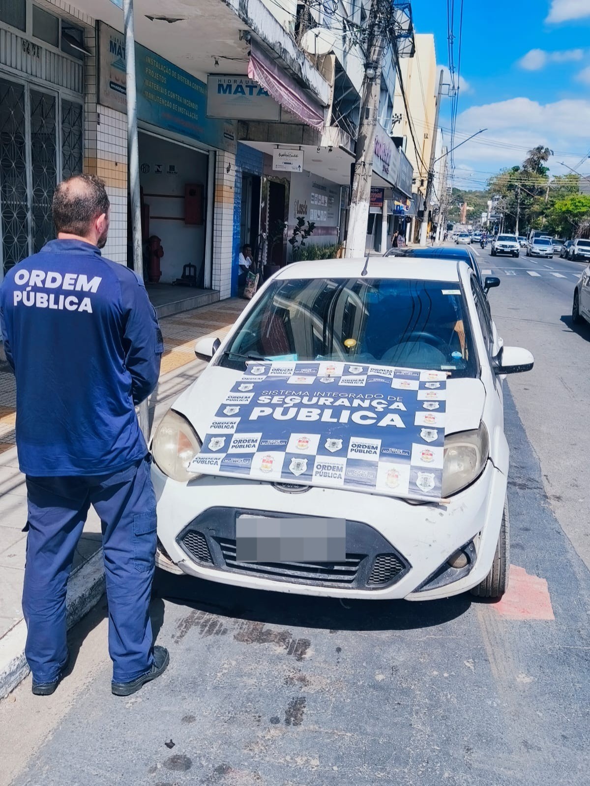 Veículo furtado em Piraí é recuperado após alerta de sistema de leitura de placas em Volta Redonda