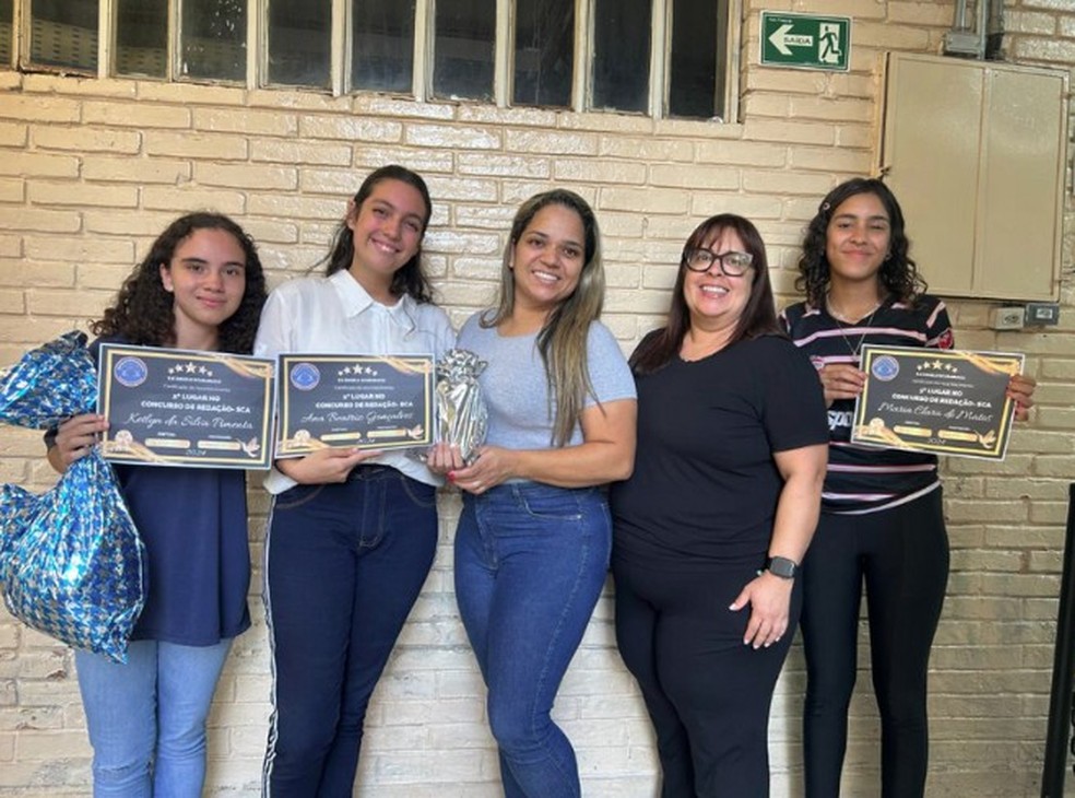 Priscila tem o sonho de elevar o nome dessa escola para a comunidade do Brasil — Foto: Arquivo pessoal