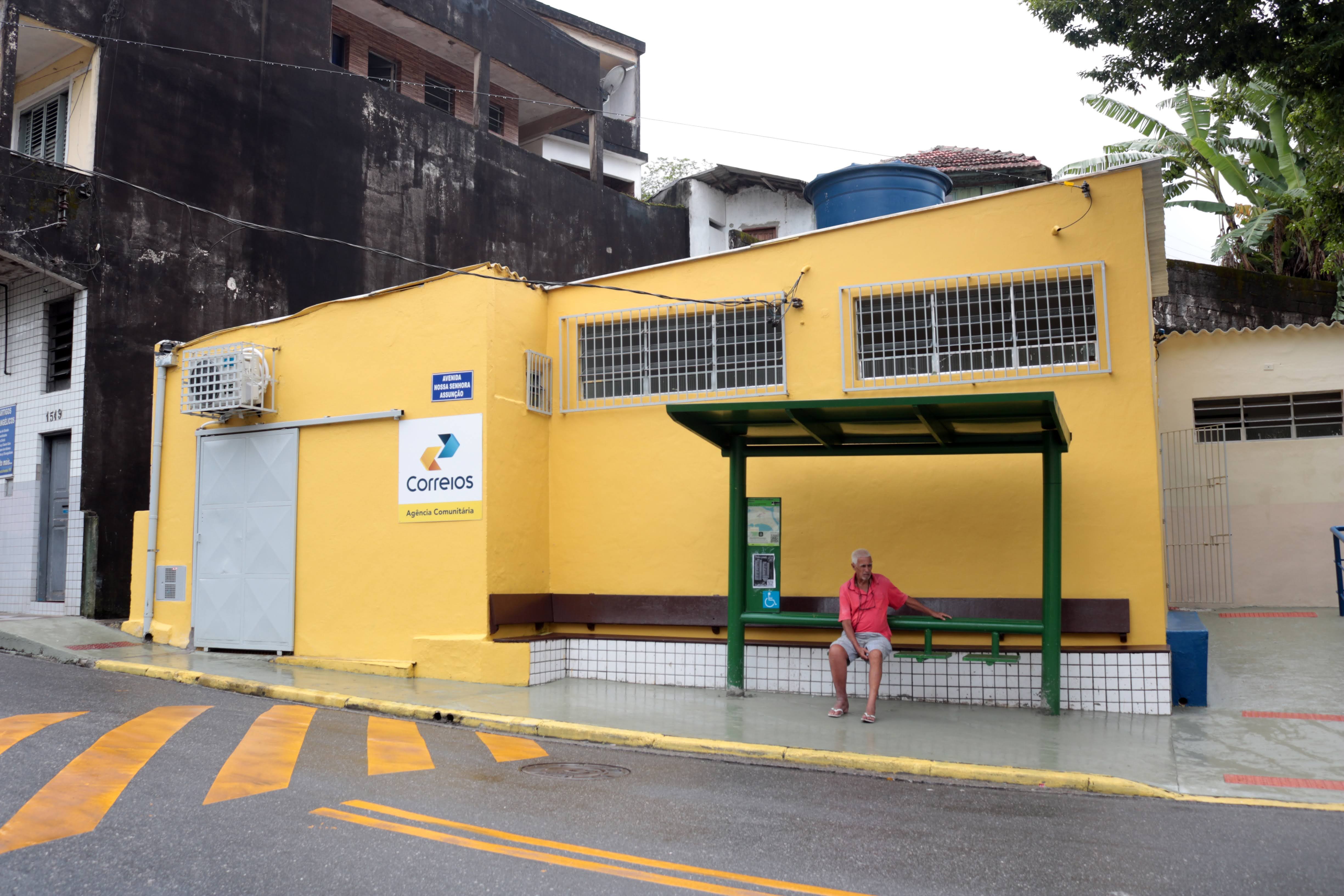 Primeira agência de correios nos morros de Santos é inaugurada 