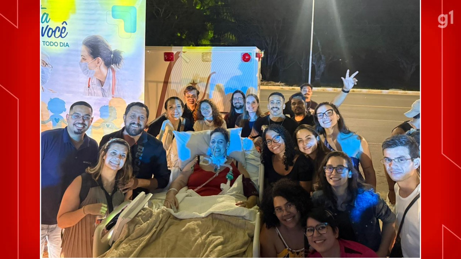 Da UTI para o pagode: mulher com doença rara vai a show de maca no DF