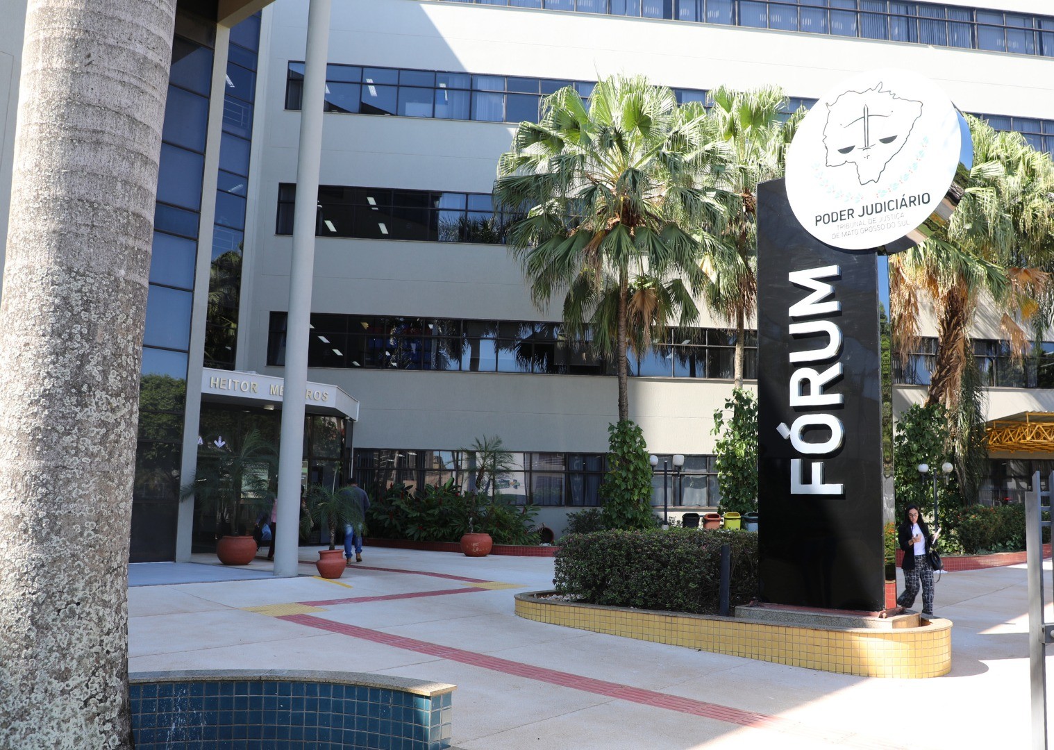 Justiça dá 180 dias para prefeitura resolver falta de profissionais e equipamentos em 11 unidades de saúde de Campo Grande