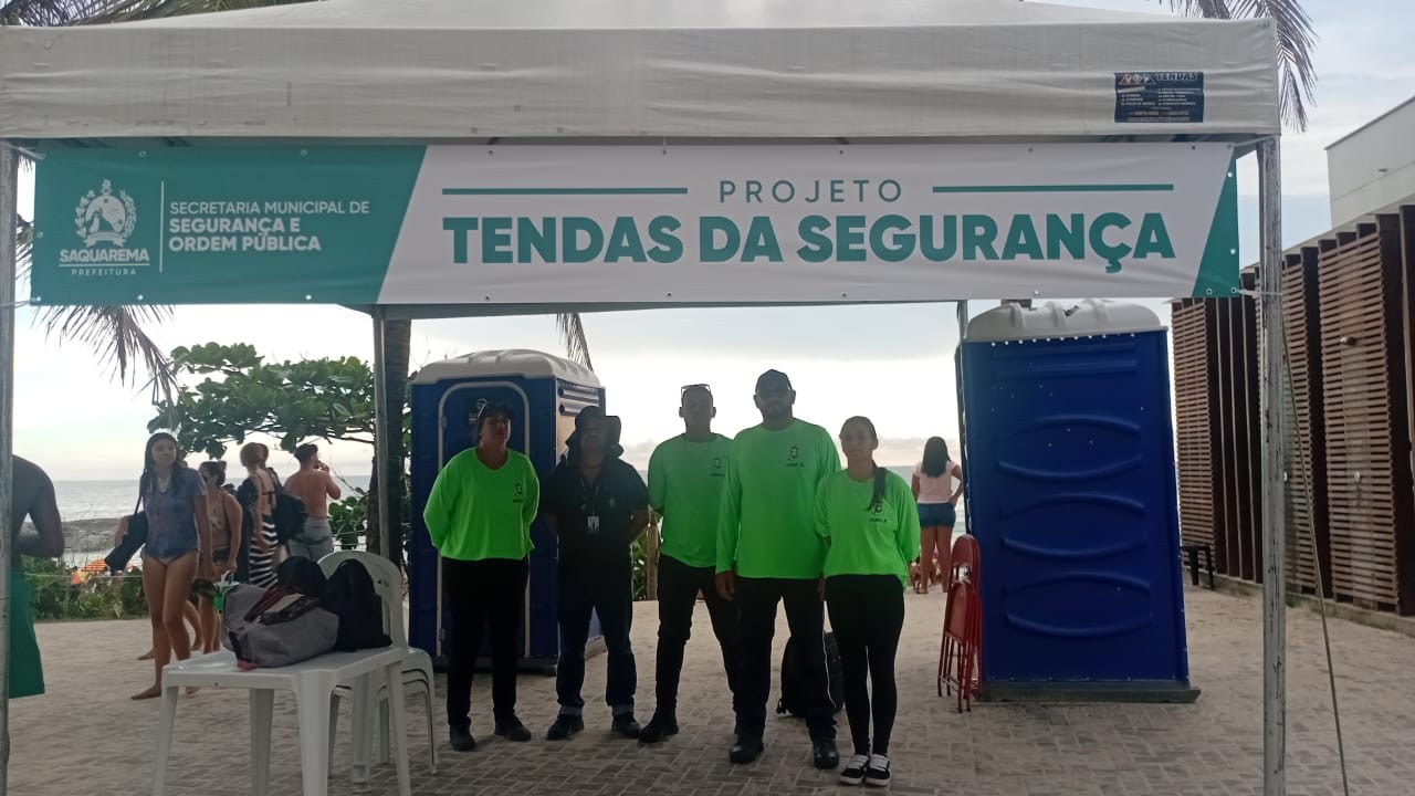 Saquarema instala seis tendas de segurança e ordenamento para reforçar a orla no verão 2026