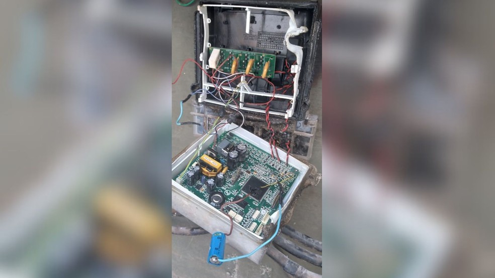 Por lei, prejuízo ocasionado pelos desvios na rede elétrica é custeado pelos consumidores regulares — Foto: Energisa/Divulgação