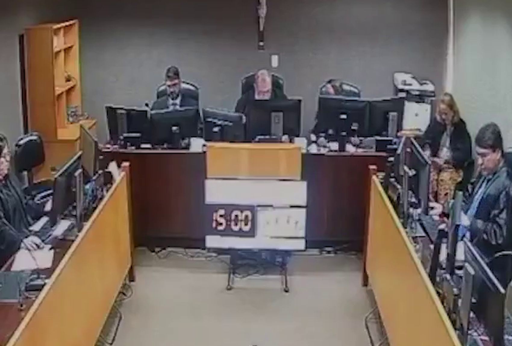 Músicas de funk vazam durante transmissão ao vivo da Câmara Criminal do TJSE