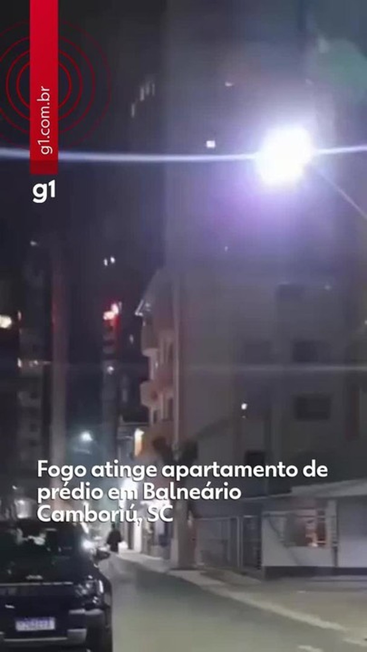 Fogo atinge apartamento em prédio de Balneário Camboriú
