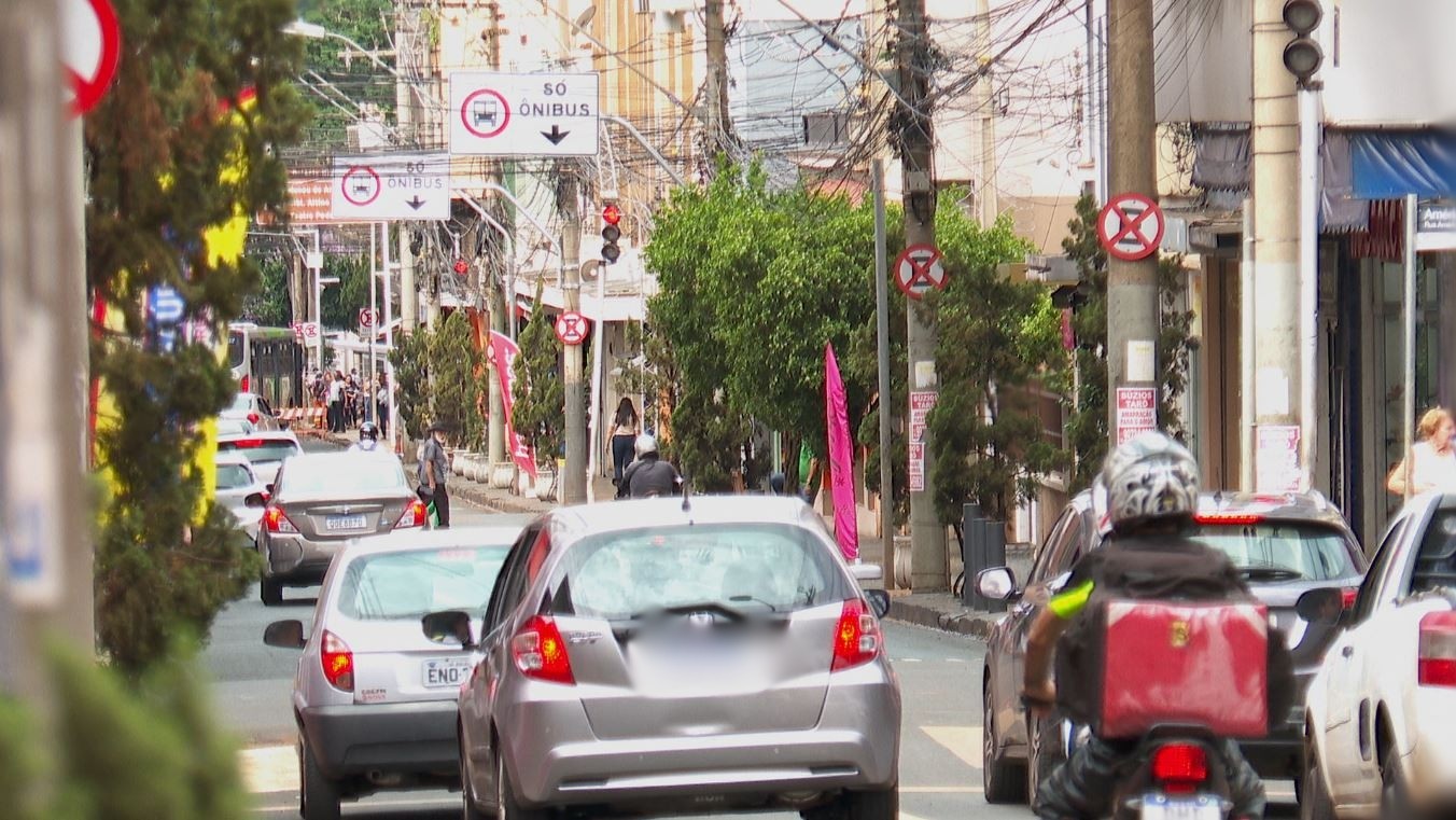 Entenda como vai funcionar estacionamento nos corredores de ônibus em Ribeirão Preto