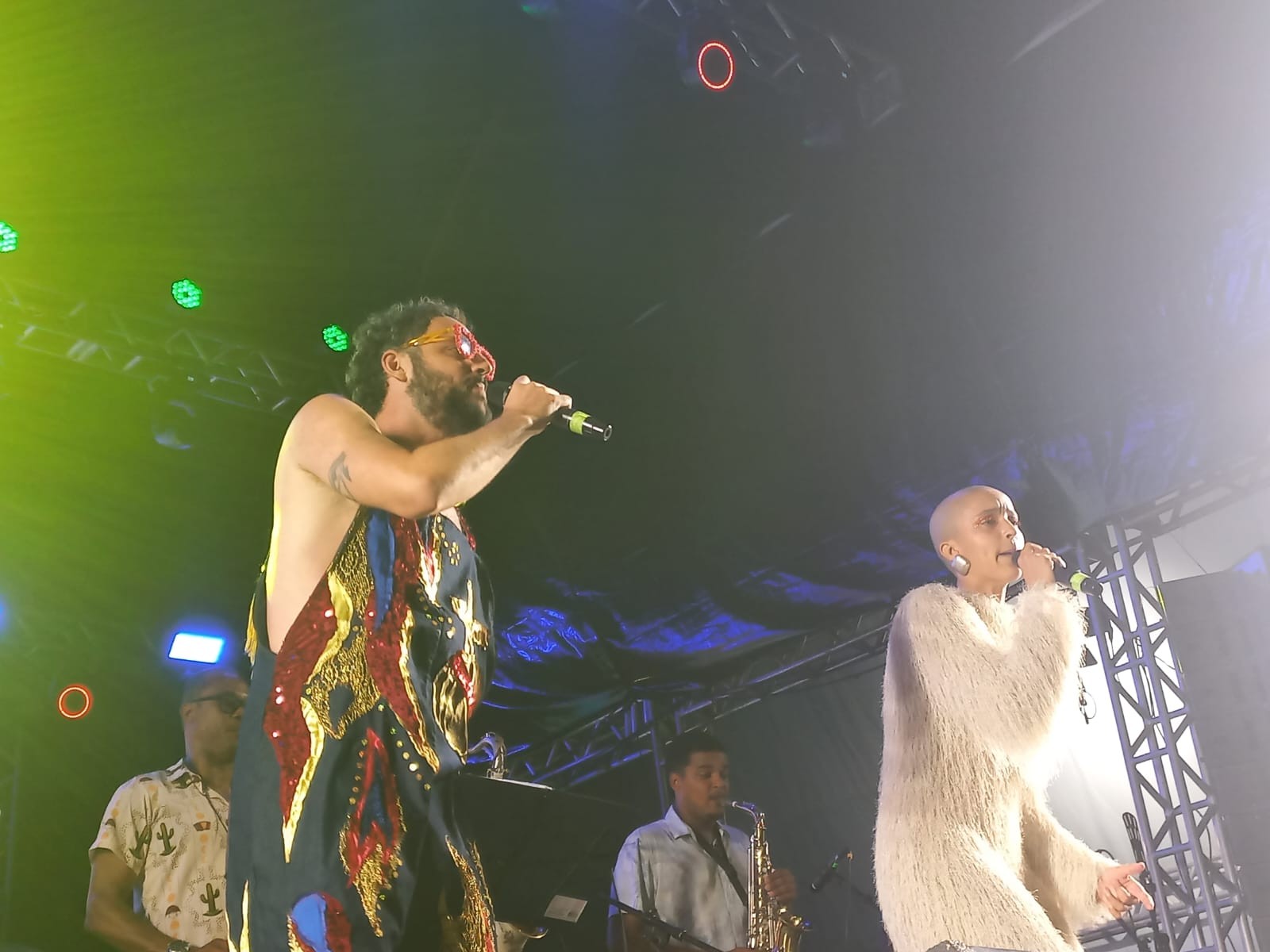 Carnaval de Olinda começa ao som de frevo na Praça do Carmo; noite tem Priscila Senna, Alceu e Nação Zumbi