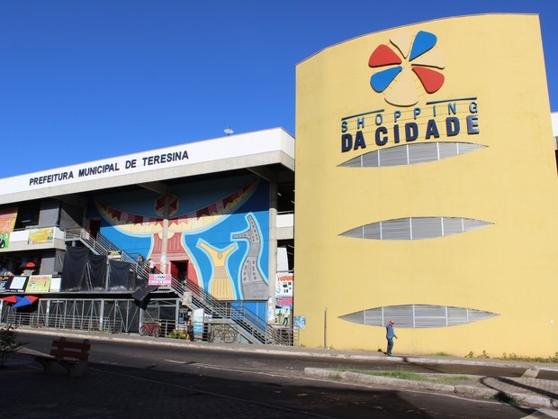 Shopping da Cidade celebra 16 anos com show de pagode gratuito em Teresina; confira programação