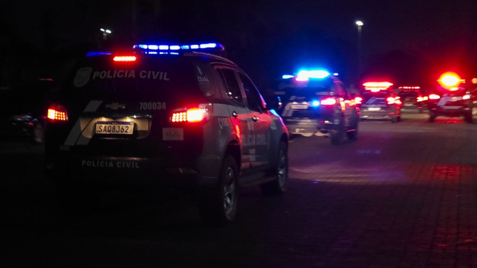 Polícia Civil prende 16 suspeitos e bloqueia R$ 10 milhões em operação contra facção no Ceará