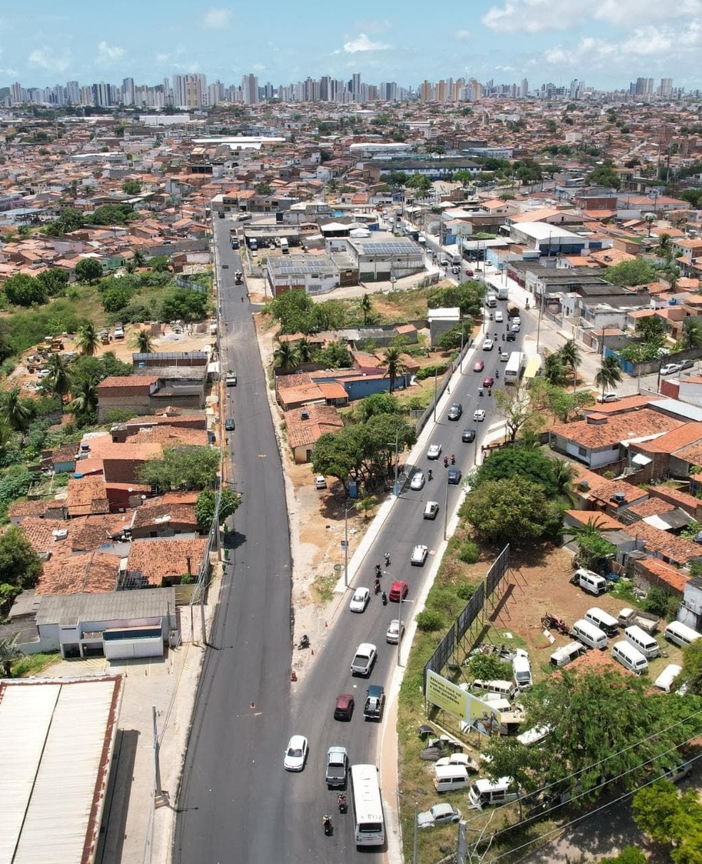 Trecho da Rua Dr. Mário Negócio que dá acesso à Avenida Felizardo Moura, em Natal, será liberado a partir da próxima segunda-feira (16), por volta das 9h. — Foto: Foto: Abraão Júnior/STTU