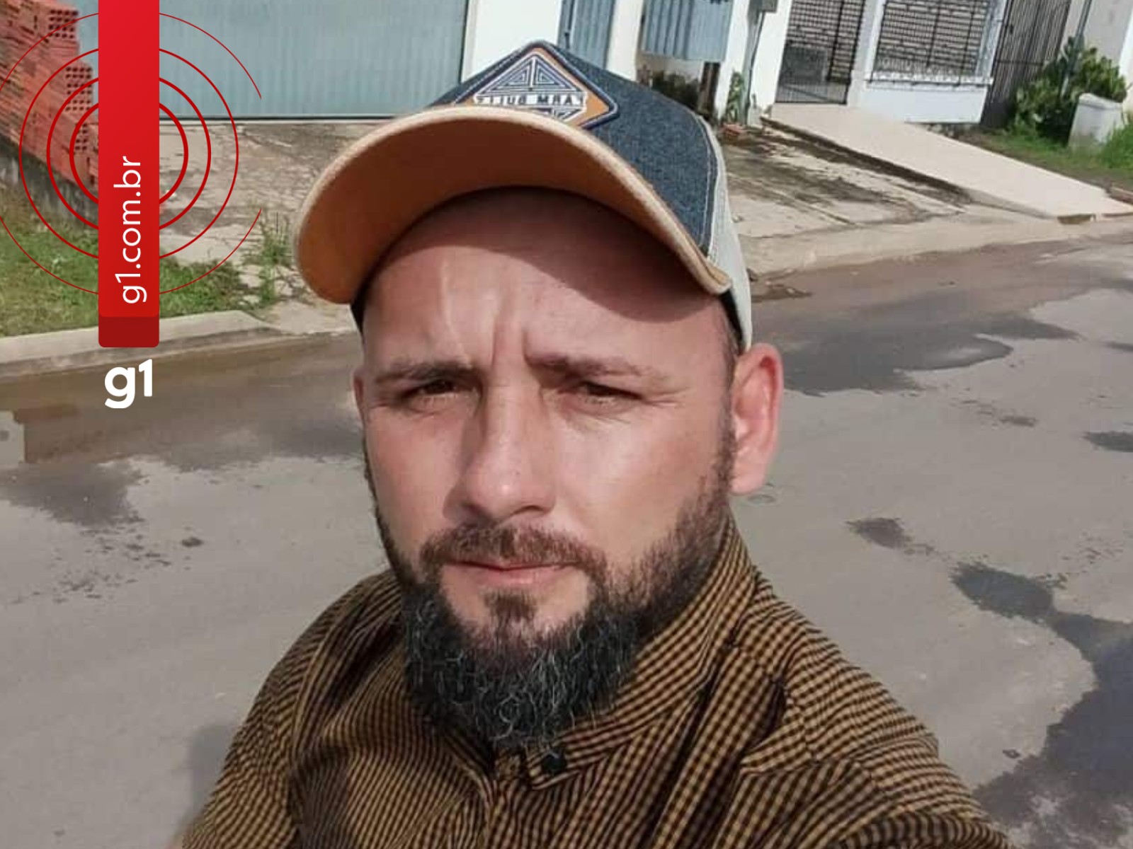 Operador de máquinas morre após ser atingido por moto enquanto andava de bicicleta no Acre