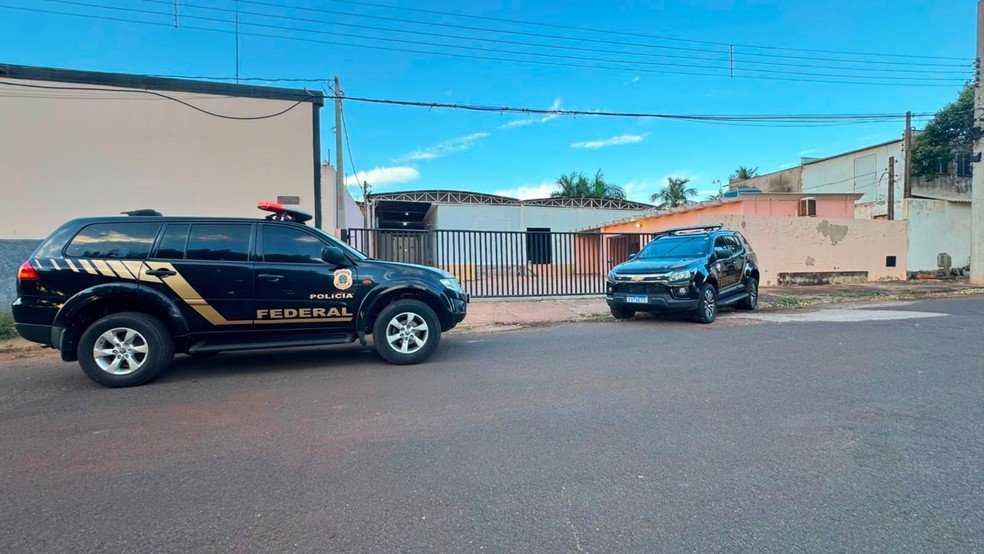 Empresa de Urânia (SP) é alvo de operação da PF contra tráfico transnacional de drogas e lavagem de dinheiro — Foto: Polícia Federal/reprodução