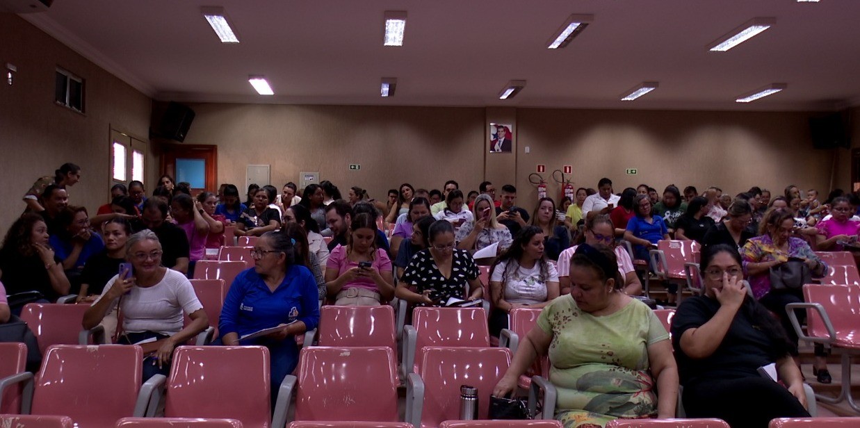 Profissionais de saúde participam de treinamento para enfrentar casos de Mpox em Santarém