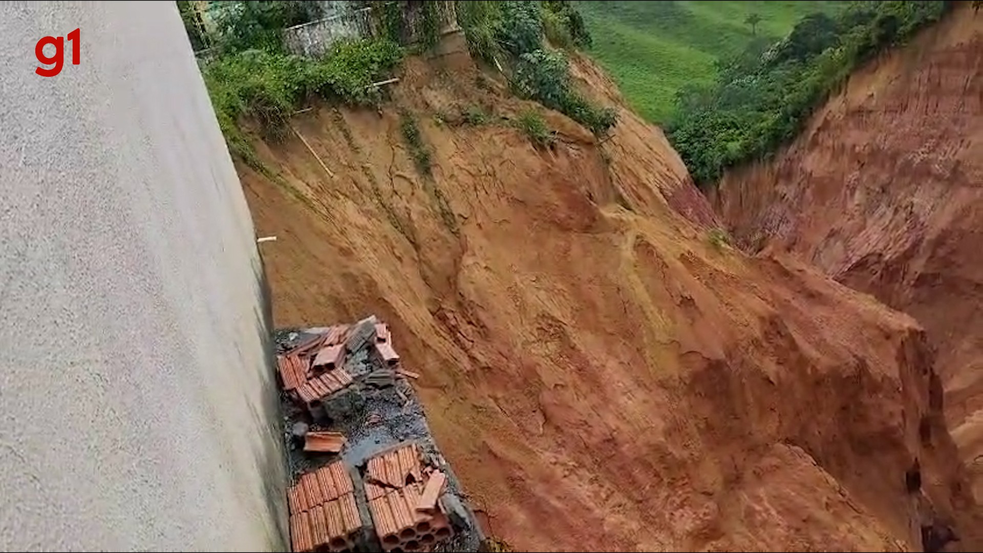 Voçorocas voltam a engolir casas e amedrontar moradores em Buriticupu, no MA; VÍDEO