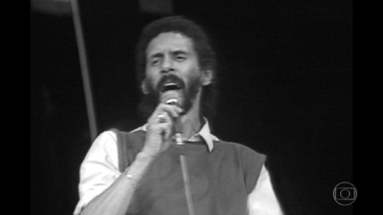 Gonzaguinha, cantor e compositor que faria 80 anos, questionou ‘dona moral’ em obra tão combativa quanto afetuosa