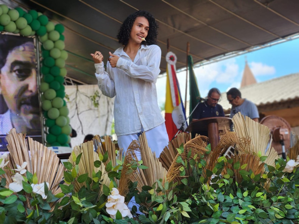 Peça apresentada durante entrega da Casa de Chico Mendes — Foto: Melícia Moura/CBN Amazônia Rio Branco