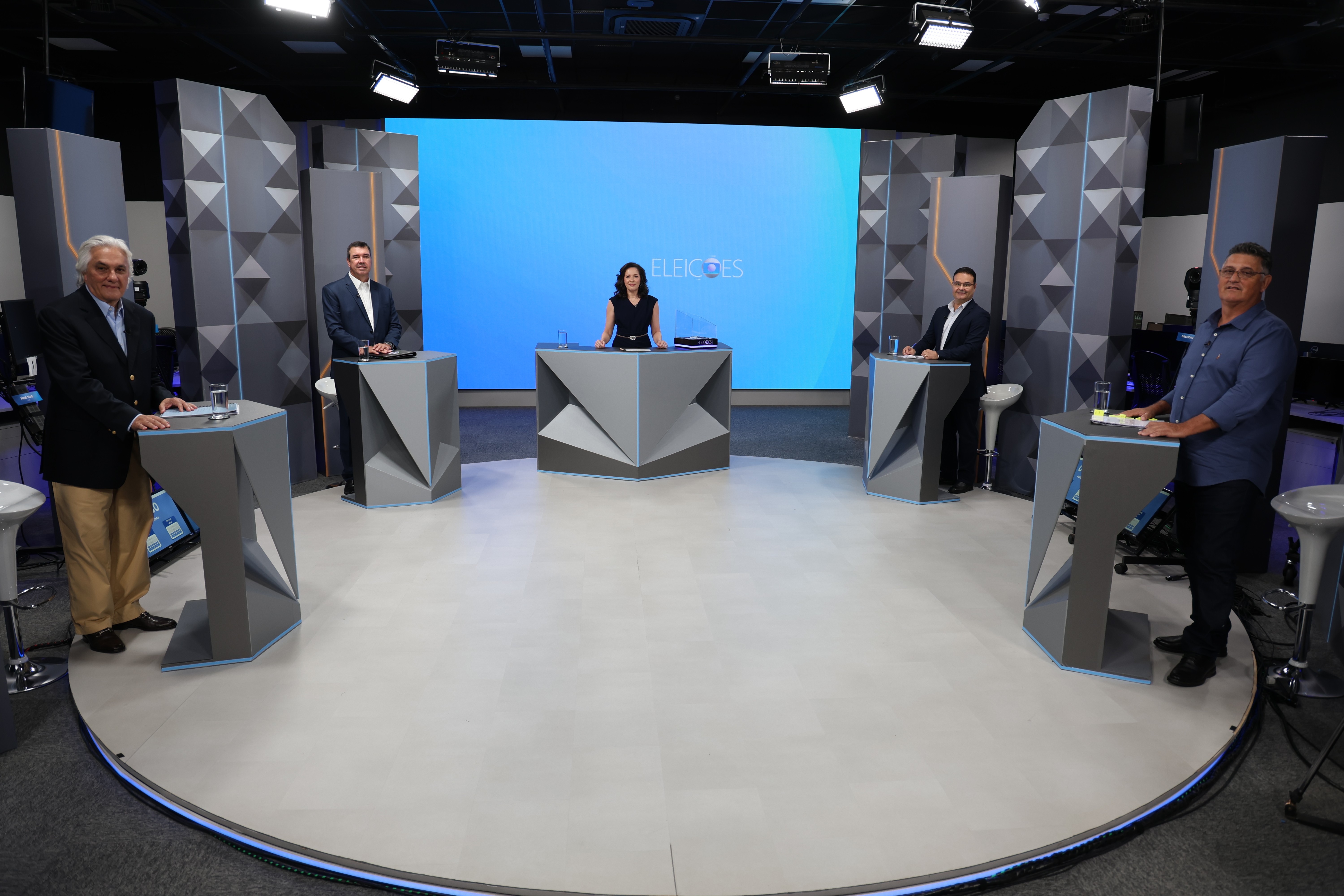 Debate com candidatos ao governo de MS tem troca de acusações sobre corrupção, saúde, moradia e economia