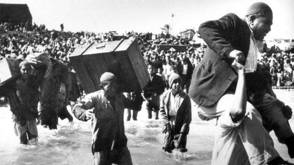 Em 1948, cerca de 750 mil palestinos fugiram ou precisaram deixar suas casas. — Foto: Getty Images via BBC
