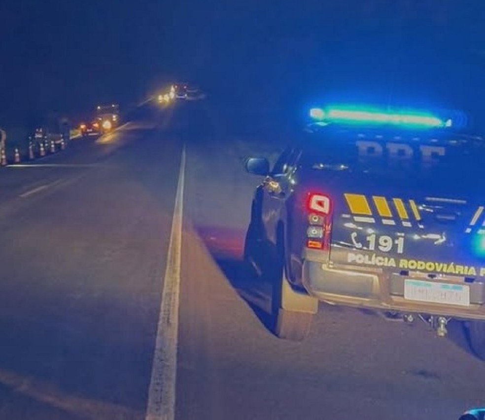Trecho da BR-153 foi interditado em Guaraí — Foto: Prefeitura de Guaraí/Reprodução