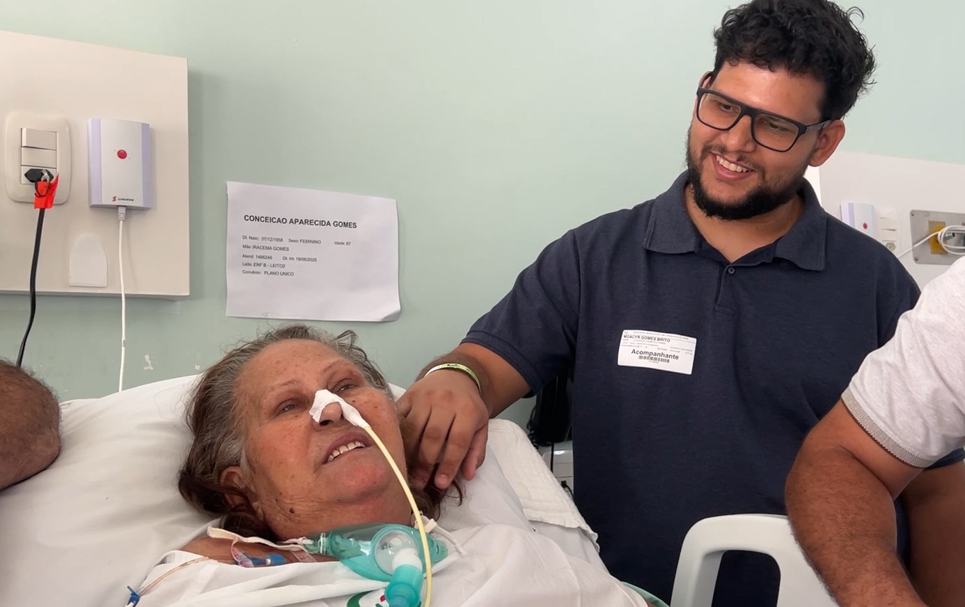 Mãe em coma no Paraná apresenta primeira reação após filho pedir sinal e se recupera de caso grave de chikungunya: 'Sempre foi uma guerreira'