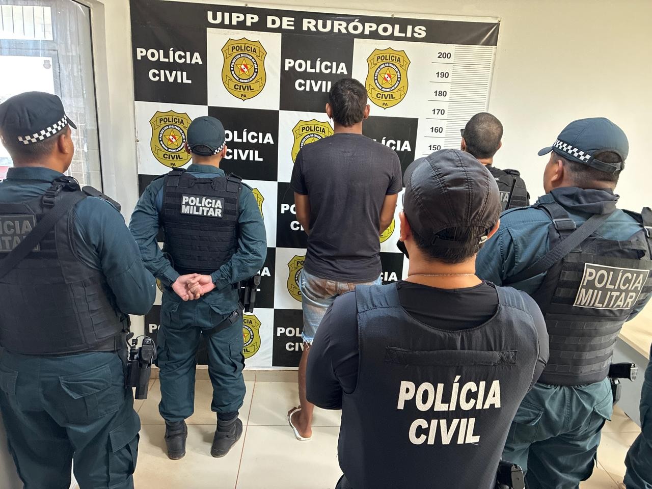 Homem é preso durante operação que acompanha mulheres com medidas protetivas em Rurópolis