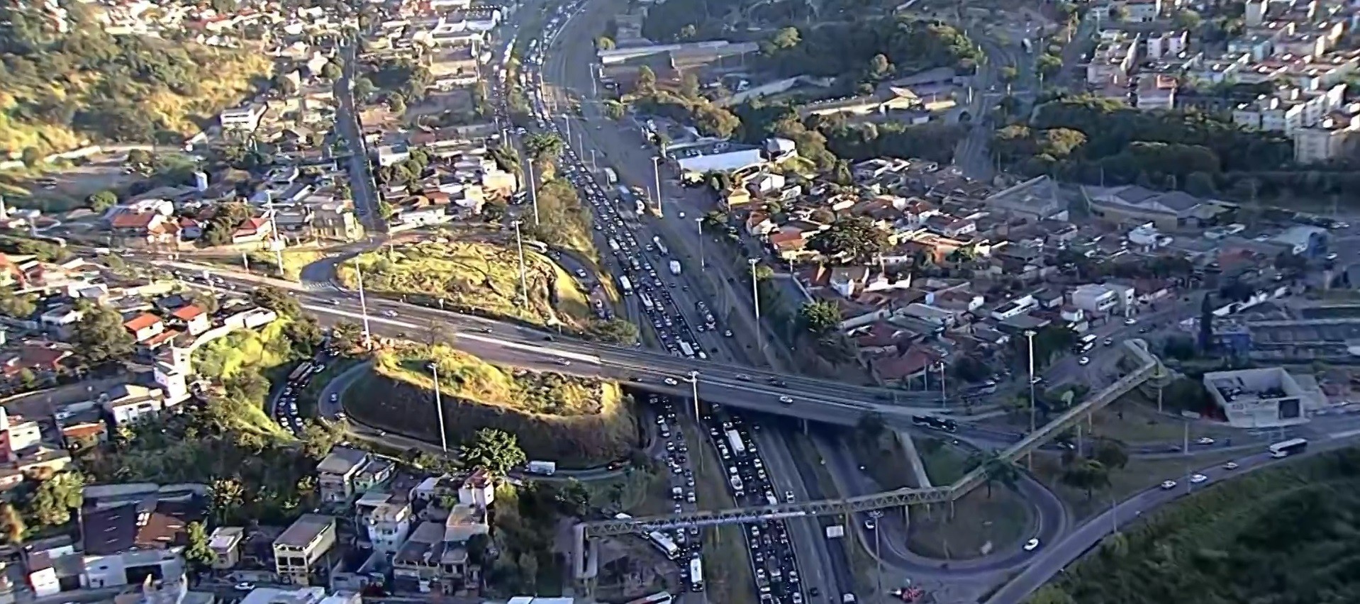 Obras interditam marginal do Anel Rodoviário de Belo Horizonte a partir desta segunda-feira; veja o que muda