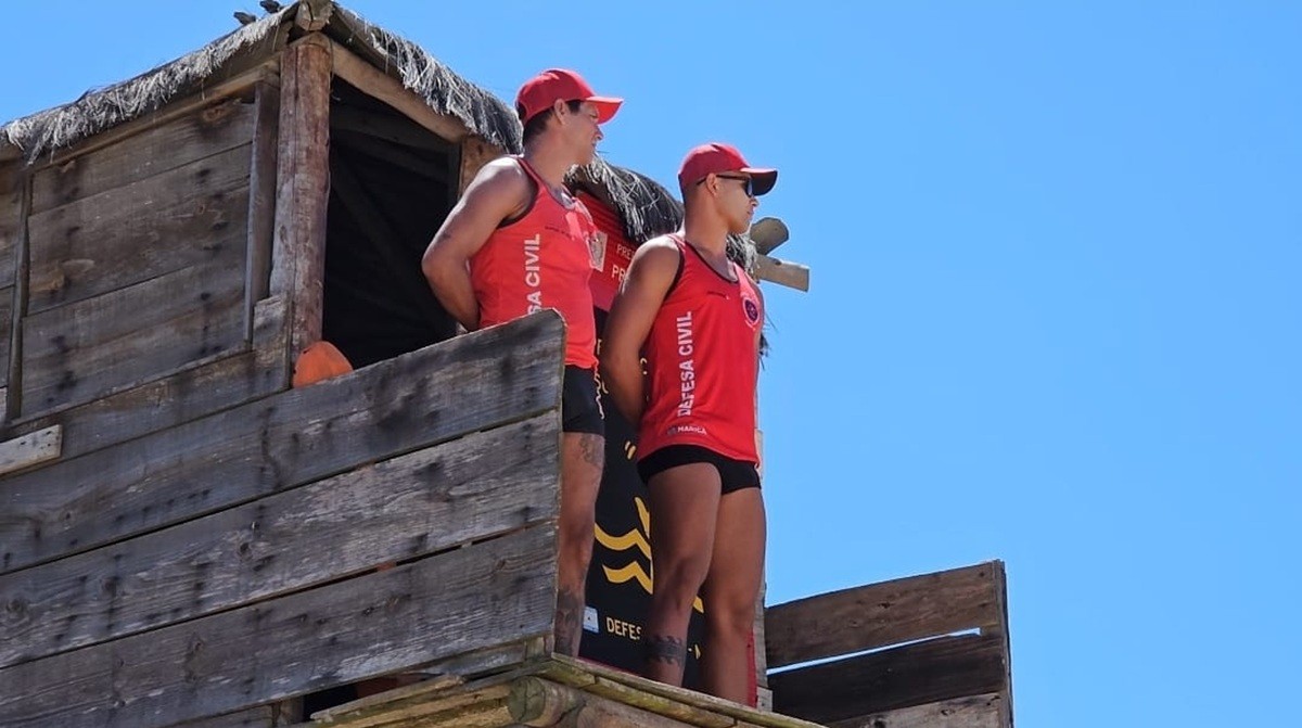 Defesa Civil reforça esquema nas praias de Maricá para o Carnaval