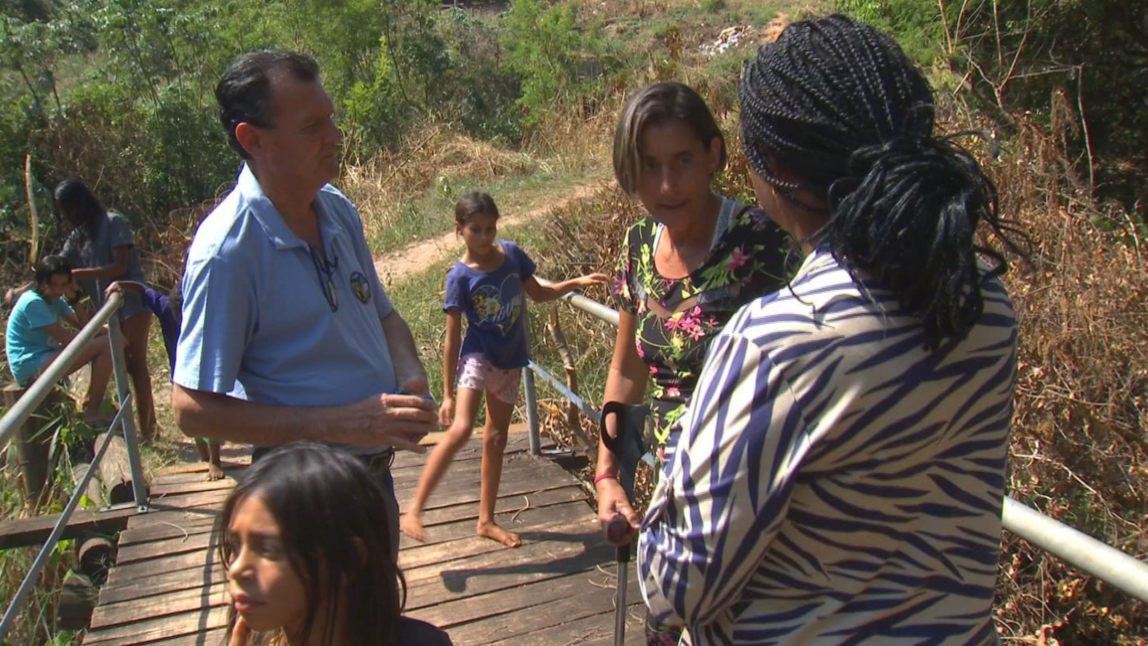 Candidato à Prefeitura de Bauru, Dr. Raul visita bairro Pousada da Esperança II e propõe melhorias estruturais