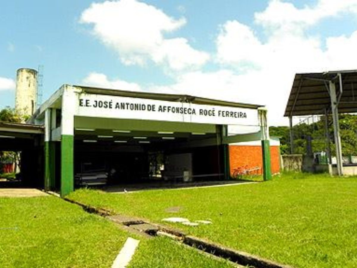 Adolescente com autismo denuncia estupro em escola estadual no litoral de SP