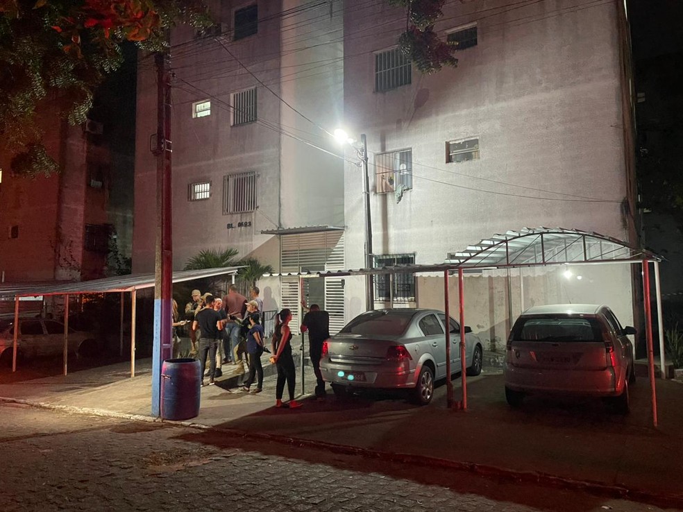 Filha matou a mãe dentro de apartamento no Jardim Veneza, em João Pessoa — Foto: Diogo Pinheiro/TV Cabo Branco