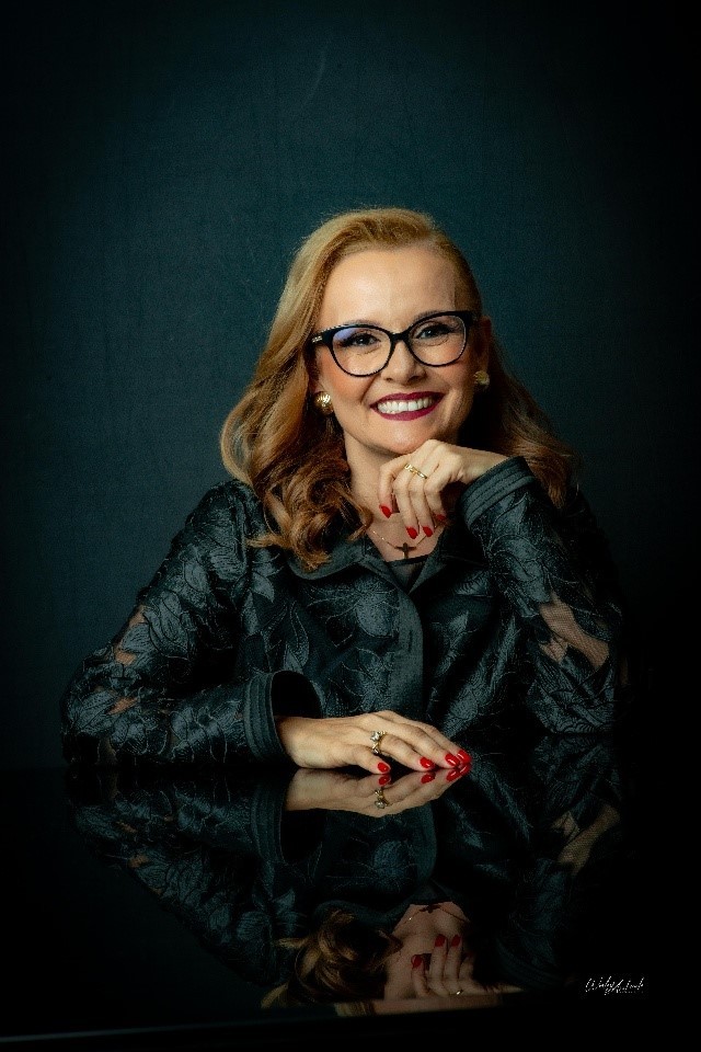 Da sobrevivência à prosperidade: o que muda quando a mulher assume o controle das finanças