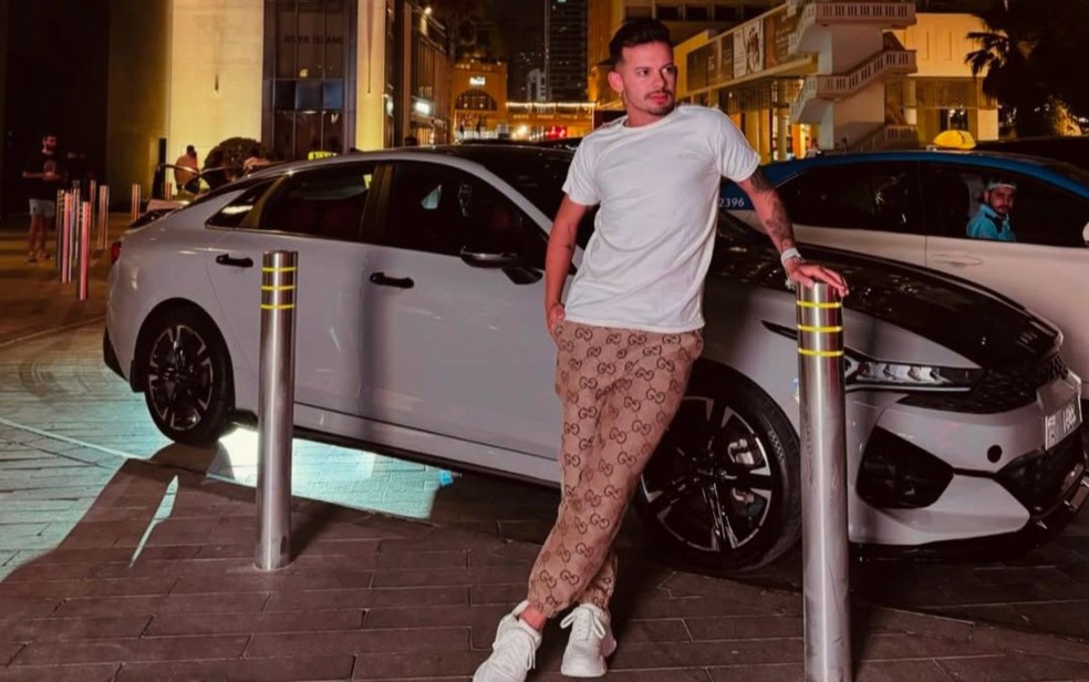 Influenciador preso na BA por divulgar 'jogo do tigrinho' ostentava viagens de luxo para mais de 170 mil seguidores — Foto: Reprodução/Redes Sociais