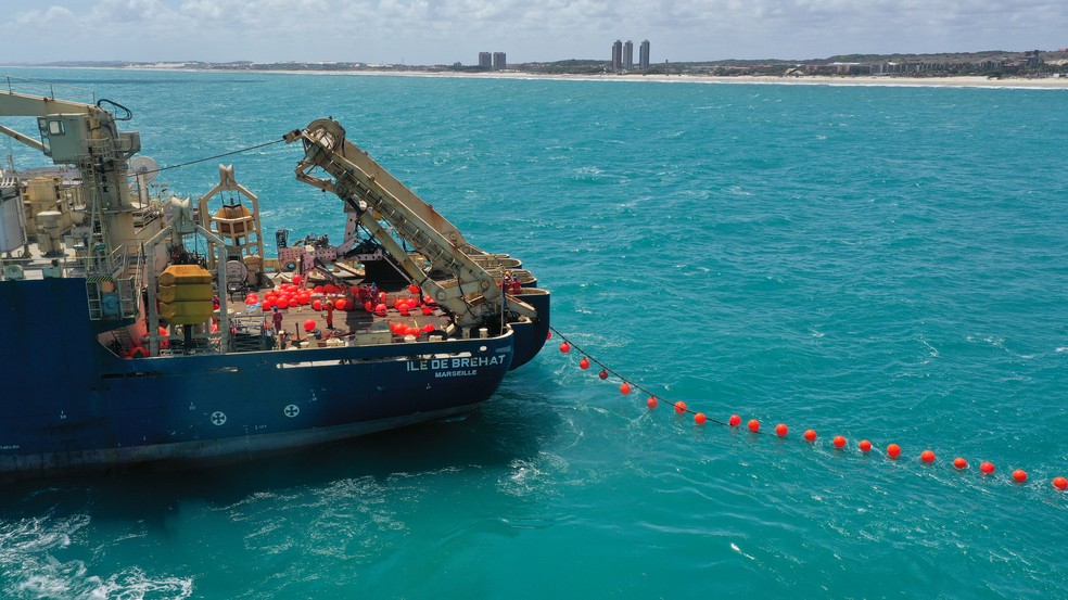 Cabo submarino EllaLink que chega a Portugal (foto) faz parada em Fortaleza — Foto: Divulgação/EllaLink