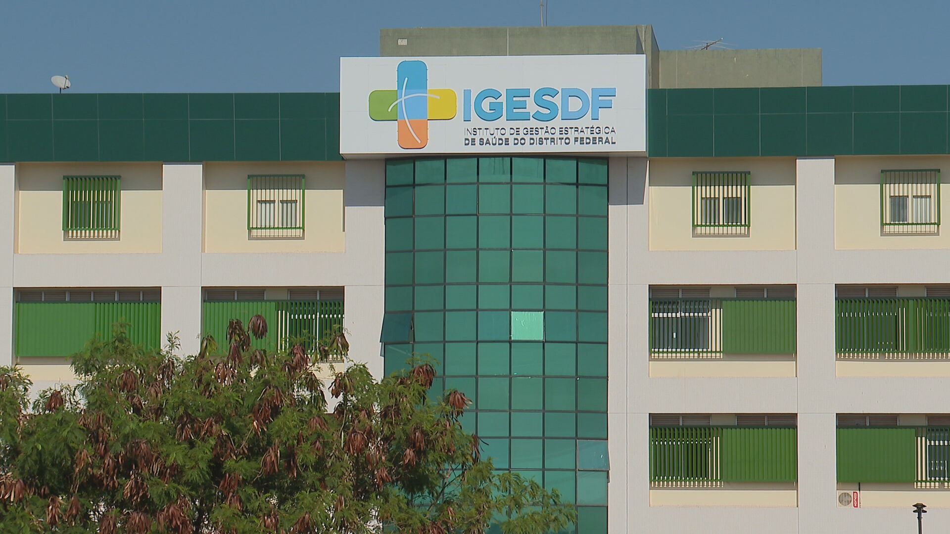 Funcionários do IgesDF são presos suspeitos de furto e venda de testes de dengue