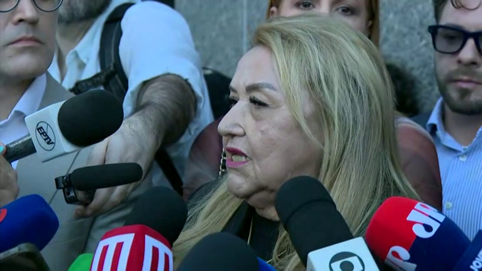 Mãe de vítima de acidente da Voepass relata surpresa com número de indiciados e desabafa: 'Profissionais fazendo gambiarra'