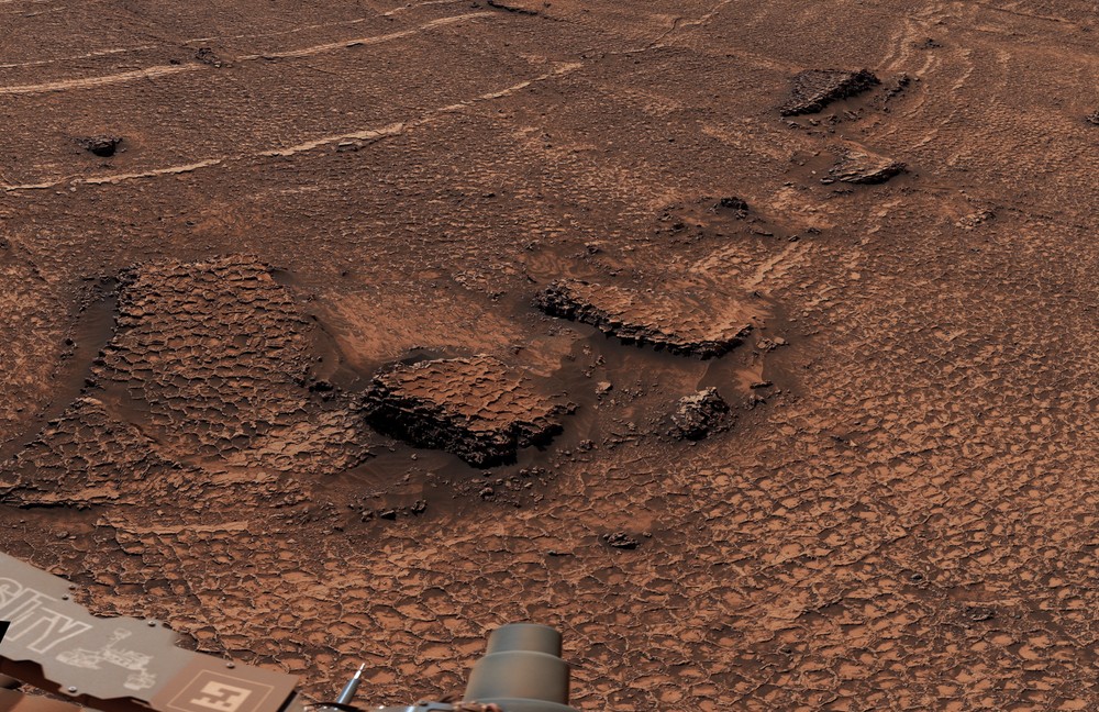 Rover Curiosity encontra vasta região com estruturas geométricas em Marte