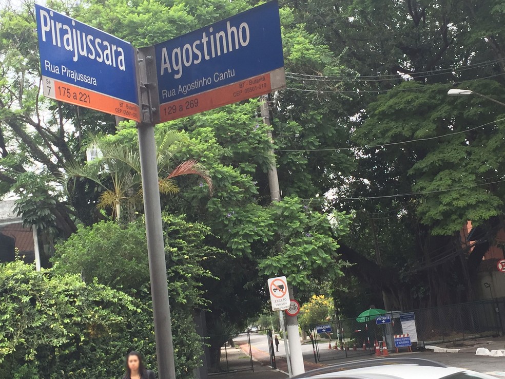 Moradores de bairro nobre de SP fecham ruas com portões para impedir  prostituição e crimes, São Paulo