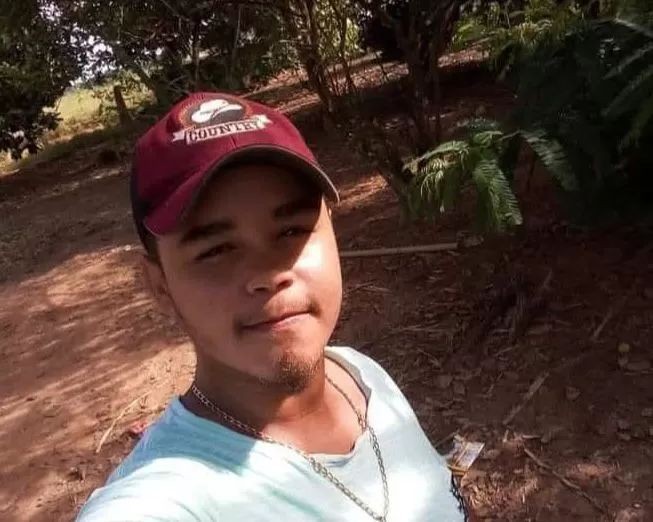 
Corpo de homem é encontrado com várias perfurações no corpo e rosto em Nova Mamoré, RO 