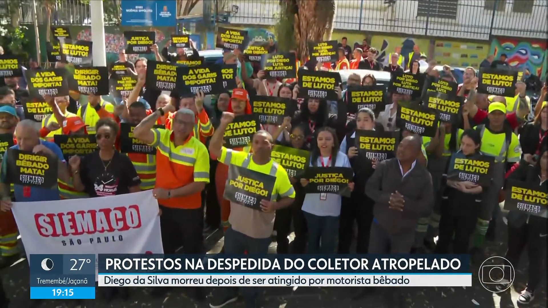 Coletor de lixo que morreu após ser atropelado por motorista bêbado é enterrado na Zona Leste de SP