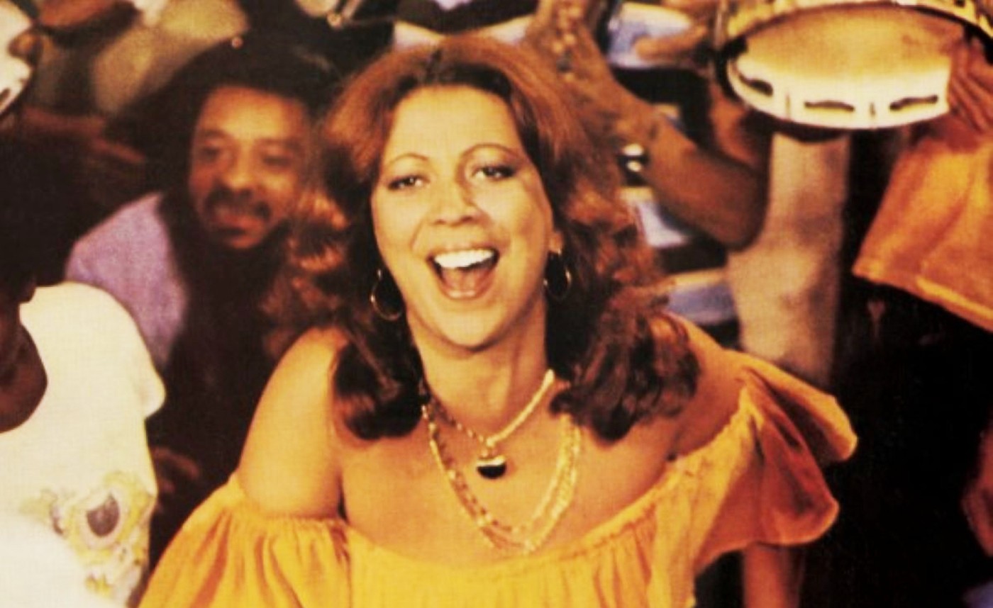 Nascida há 80 anos, Beth Carvalho permanece na memória nacional como ...