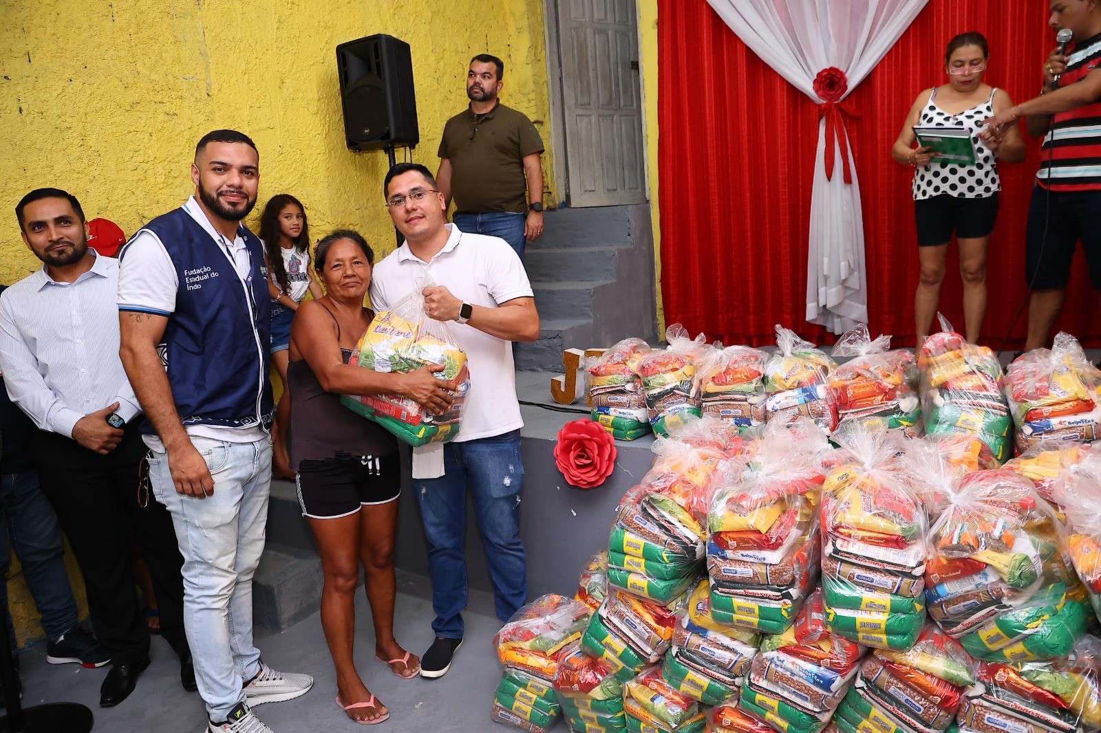 Indígenas afetados pela estiagem são beneficiados com doações direcionadas por emenda parlamentar de Roberto Cidade