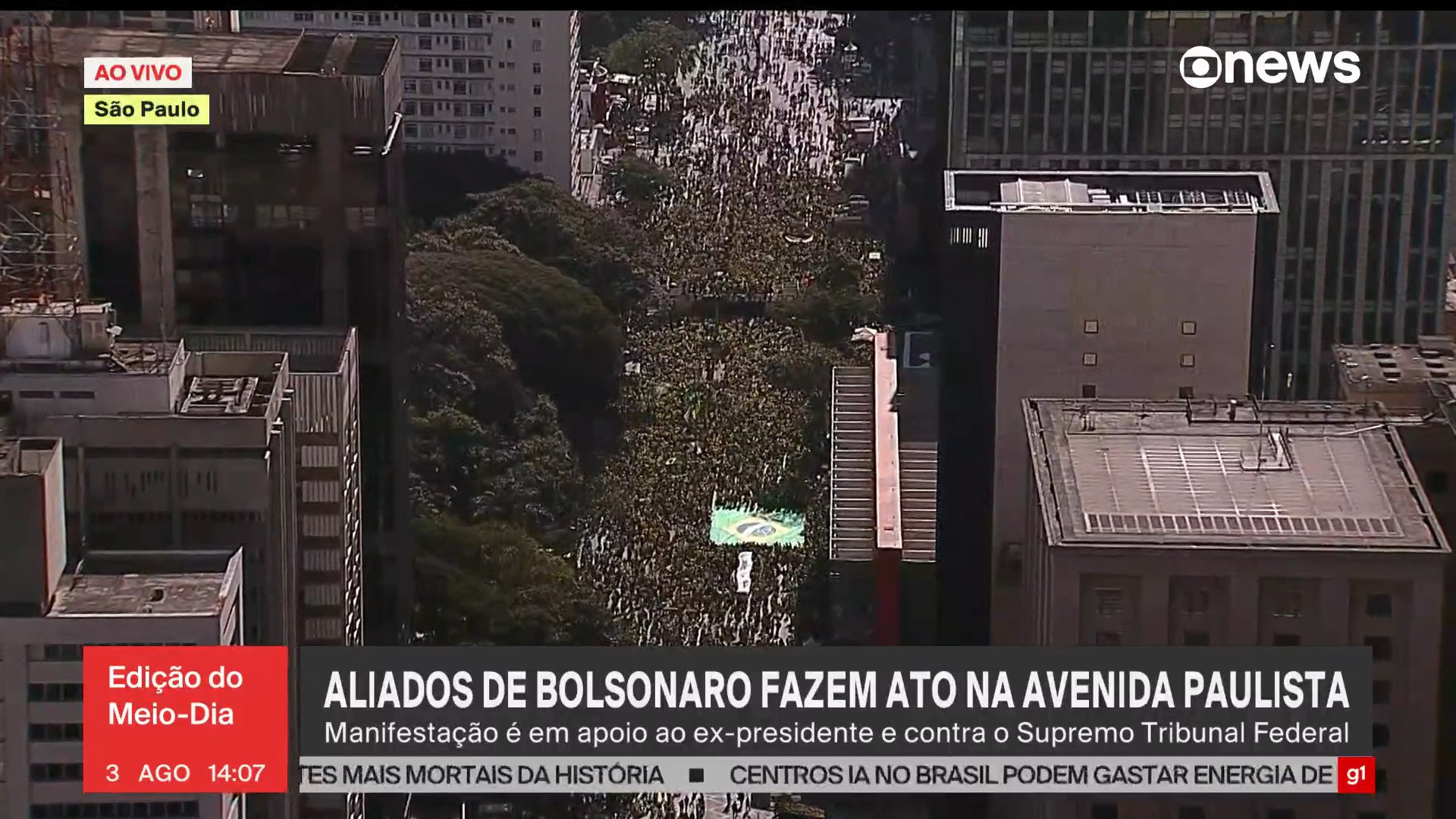 Apoiadores de Bolsonaro fazem ato na Avenida Paulista
