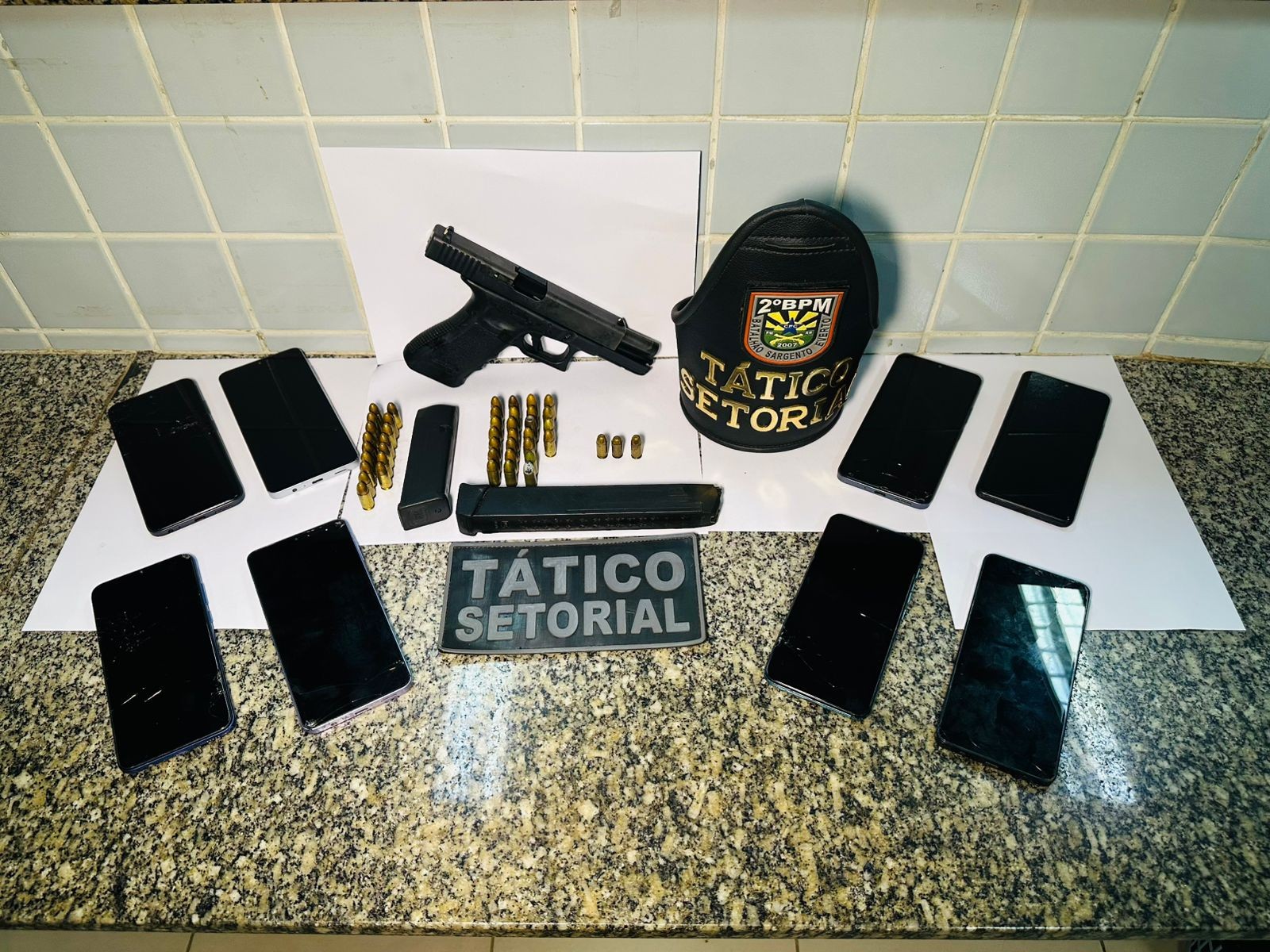 Polícia prende três e apreende arma e munições após rastrear celular furtado em Boa Vista