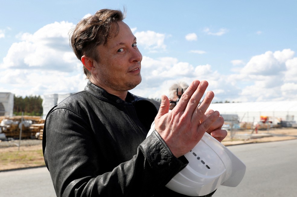 Musk volta a colocar acordo pela compra do Twitter em xeque