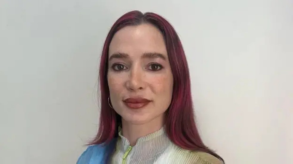 Ferramentas de recrutamento baseadas em IA muitas vezes 'não estão do lado de quem procura emprego', diz a pesquisadora Eleanor Drage — Foto: Reprodução/BBC Brasil