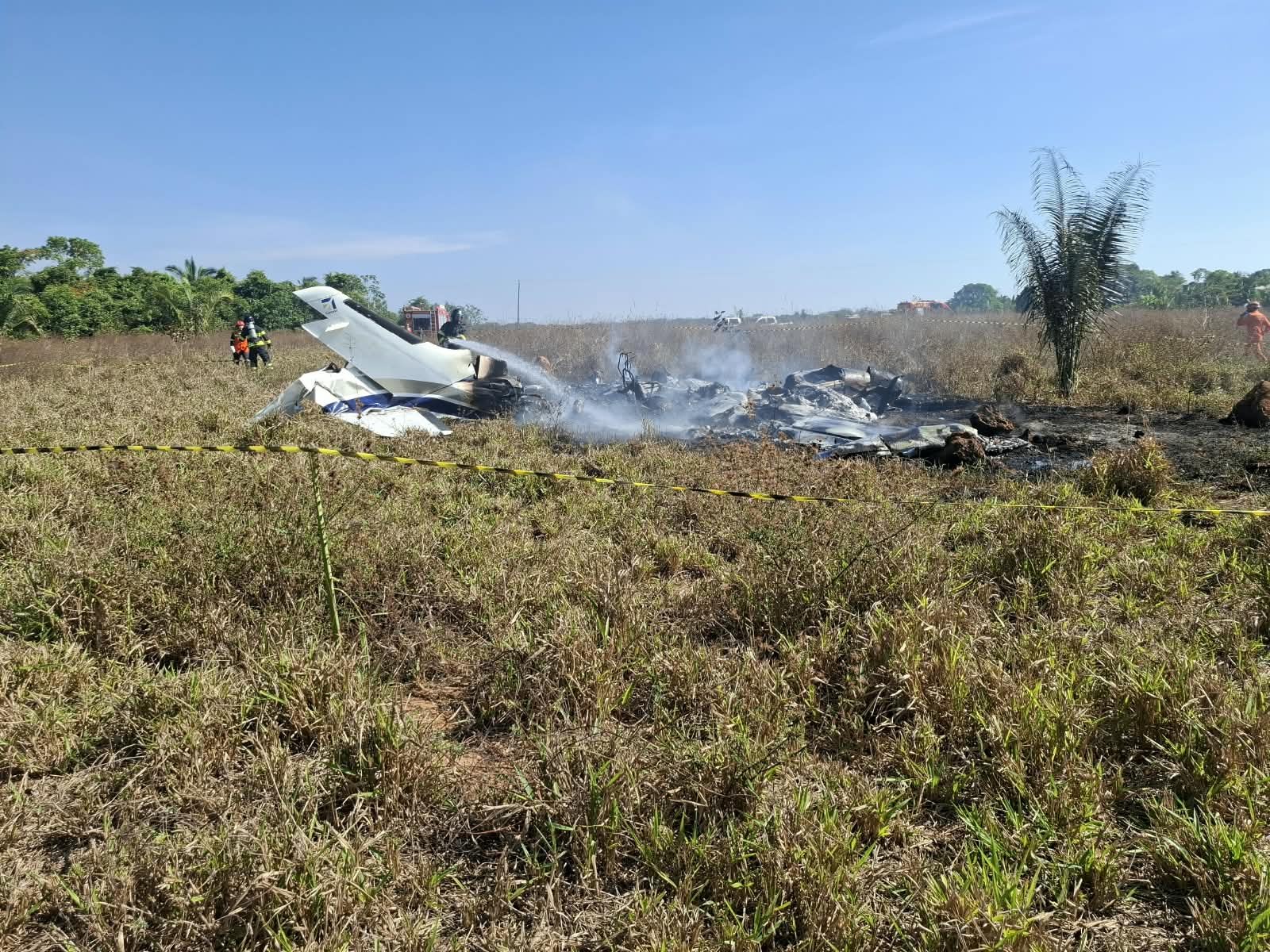 Avião de pequeno porte cai em região isolada de MT e deixa três mortos