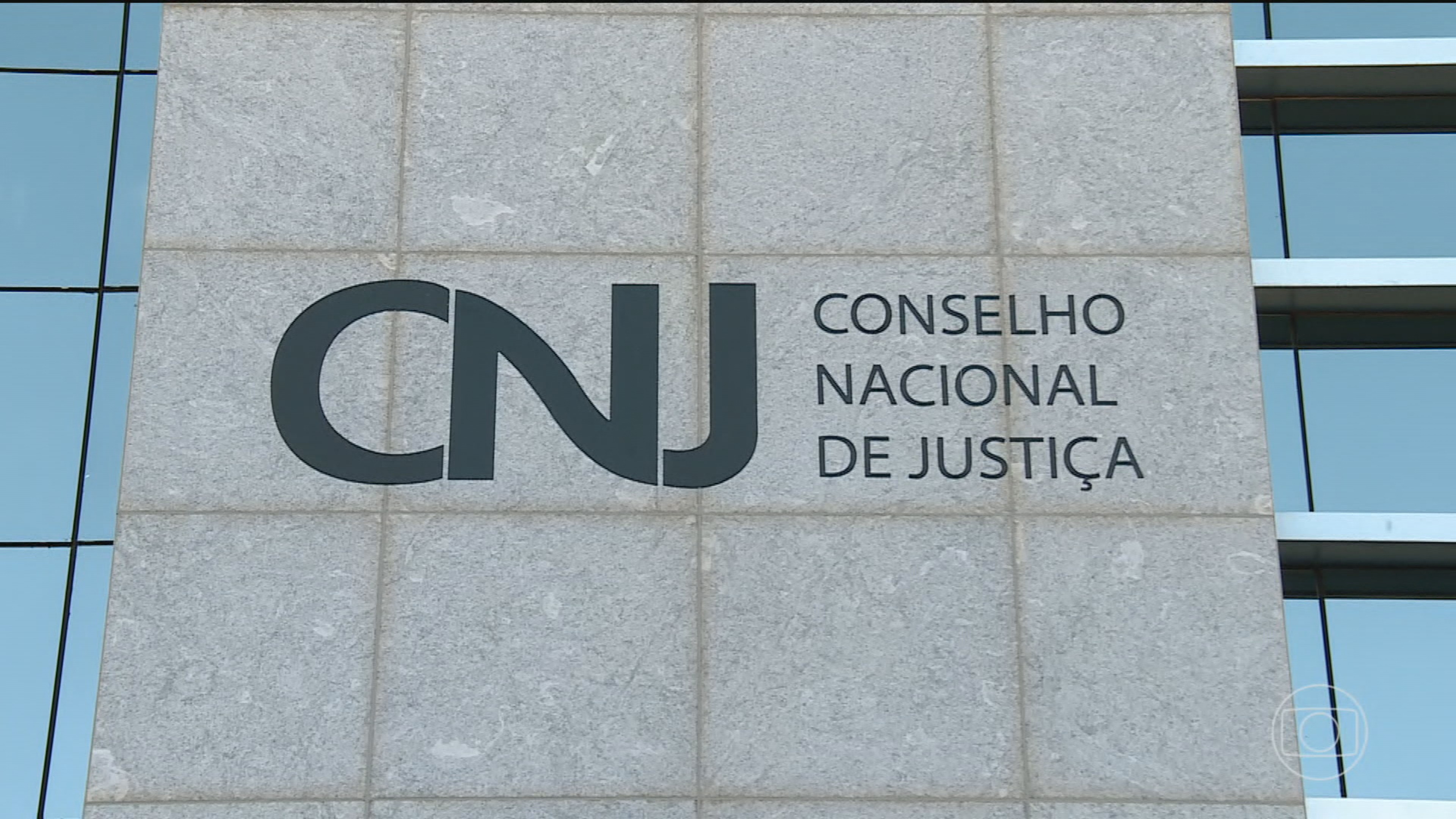 Fachin entrega ao CNJ proposta com regras para evitar conflito de interesses de juízes
