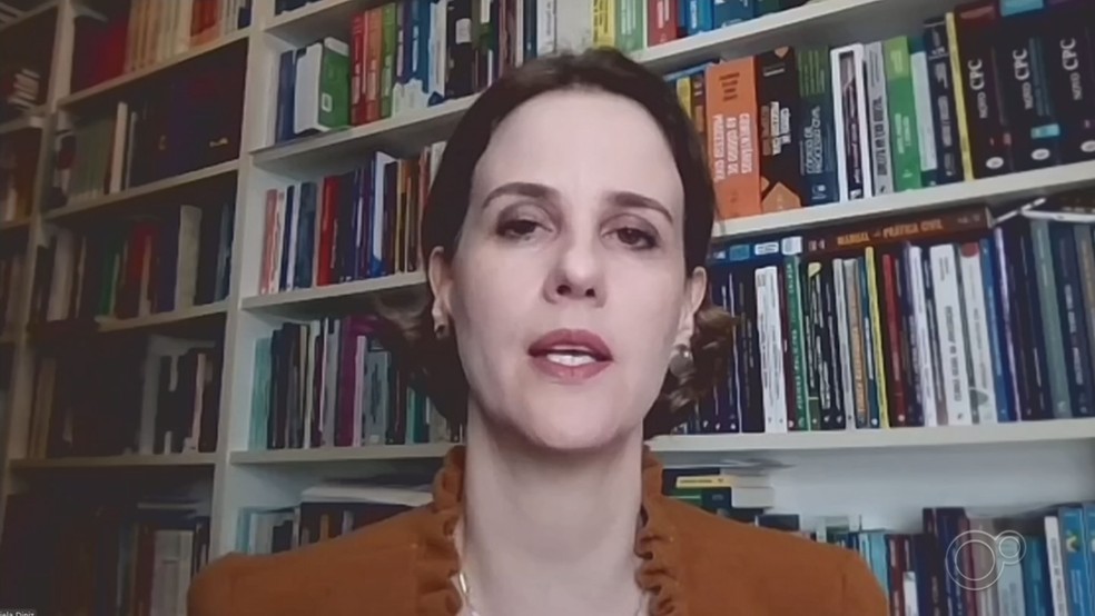 Daniela Diniz, consultora de empresas, explica sobre a dificuldade em preencher vagas  — Foto: TV TEM/Reprodução