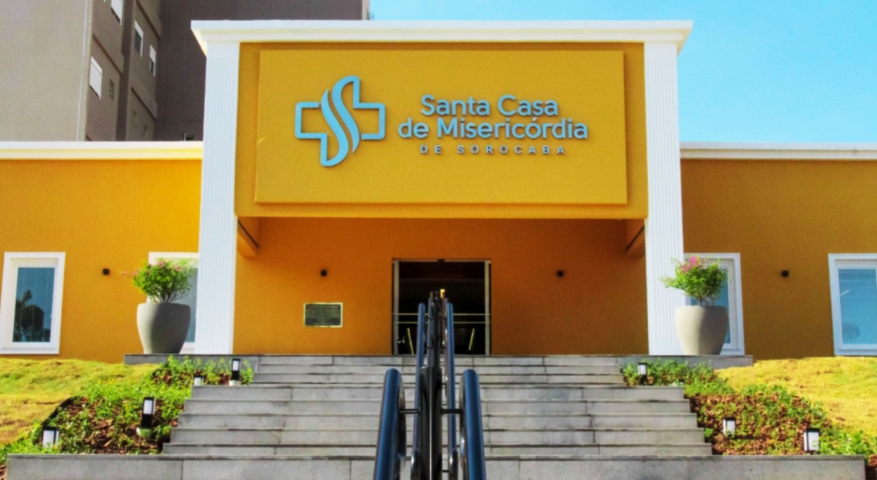 Família denuncia negligência médica após bebê sofrer asfixia durante parto: 'Nasceu sem sinais vitais', diz pai