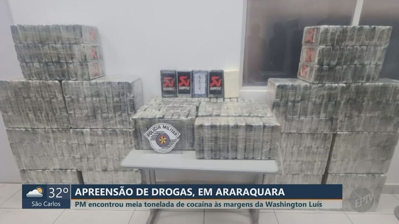 Pm Apreende Quase Meia Tonelada De Cocaína Avaliada Em R 11 Milhões Em